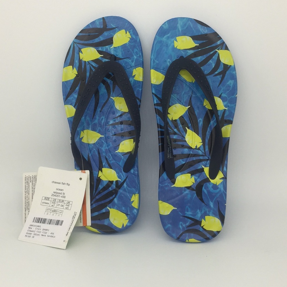 Crocs Flop flops NWT Sz women’s 7 and 8